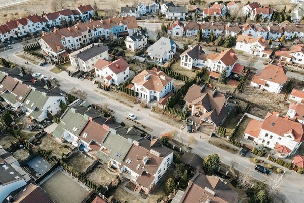Transformez votre jardin avec une piscine coque haut de gamme